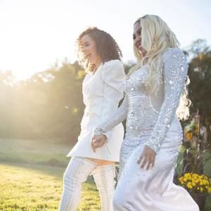 Meet your Posher, Angie